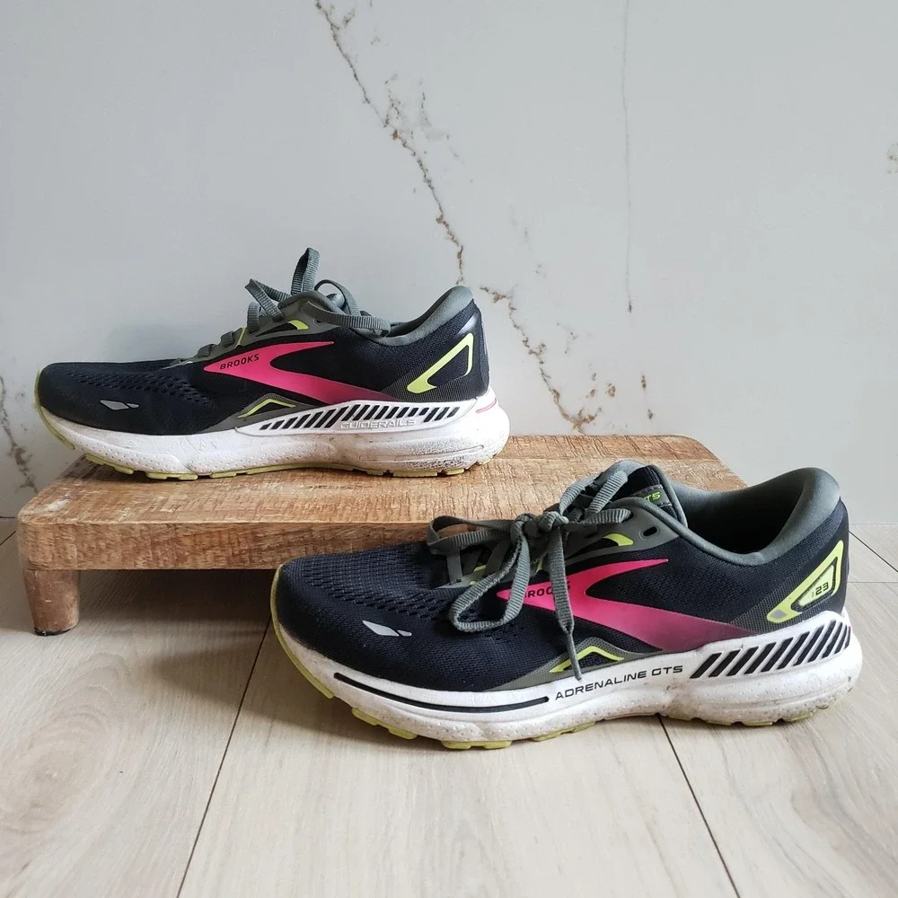Brooks Running Shoes Womens 9.5 Pink Black Glycerin GTS 21 Adrenaline GTS 23 Lot